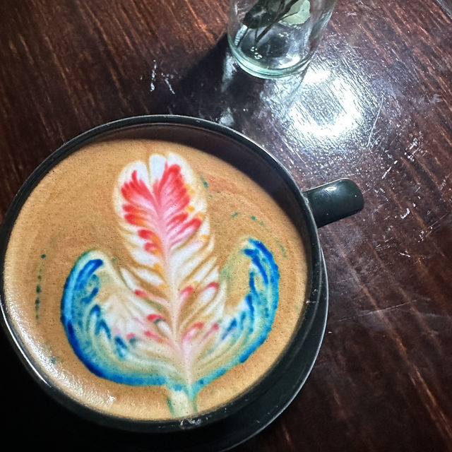 📍“Firefly Factory"คาเฟ่ในห้องดอกไม้ลับ