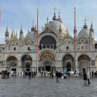 The Must Visit and Must Do in Venice