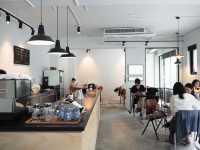 Paper St. Coffee Company คาเฟ่สไตล์มินิมอล