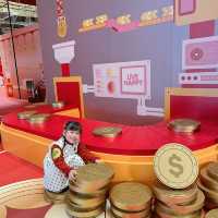 「LIVE HAPPY BANK」 • 太古城中心龍年打卡點