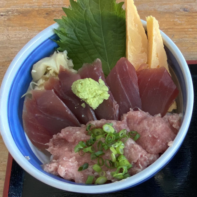 【真鶴】しとどの窟