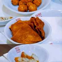 นายอ้วนเย็นตาโฟเสาชิงช้า Naiuan Yentafo