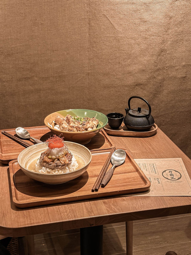 𓃓人氣新店！觀塘和牛漢堡扒丼飯