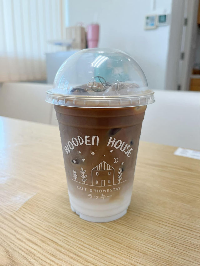 Wooden House Cafe