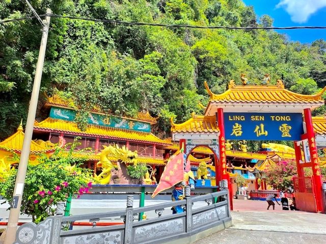 Ling Sen Tong Temple
