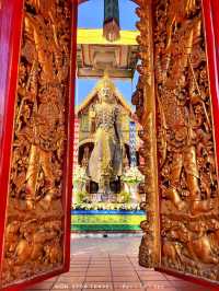 ชมความงดงามของวัดคู่บ้านคู่เมืองเชียงรายมายาวนาน