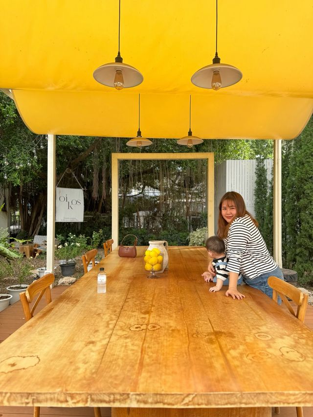 OIKOS cafe & restaurant บางบอน 