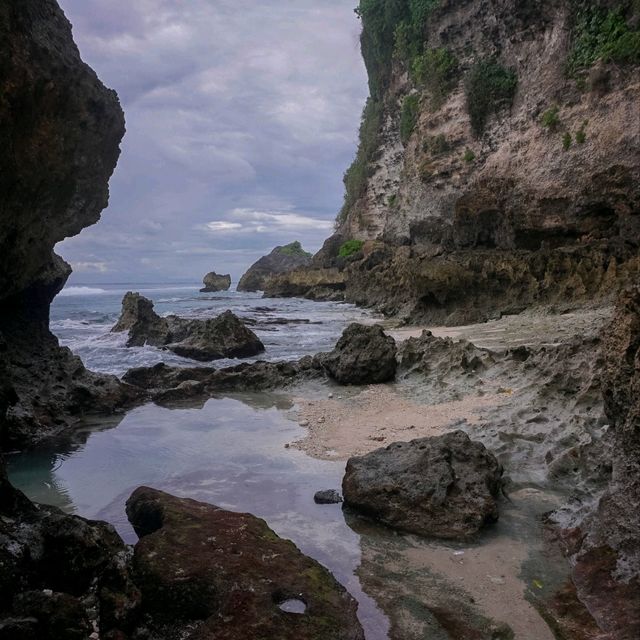 Hidden gem in a not so hidden spot