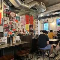 大大碟特色南洋風茶餐廳