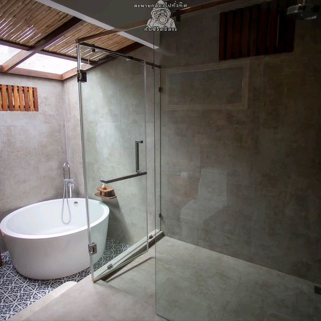 บ้านใสใน รีสอร์ท