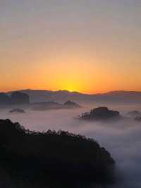 【武夷山】白雲禪寺：雲海日出，齋菜靜心之旅