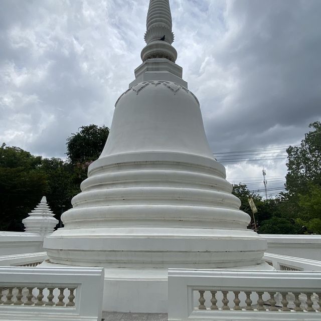 วัดนางชีโชติการาม ปากน้ำภาษีเจริญ เป็นวัดที่สวยงาม