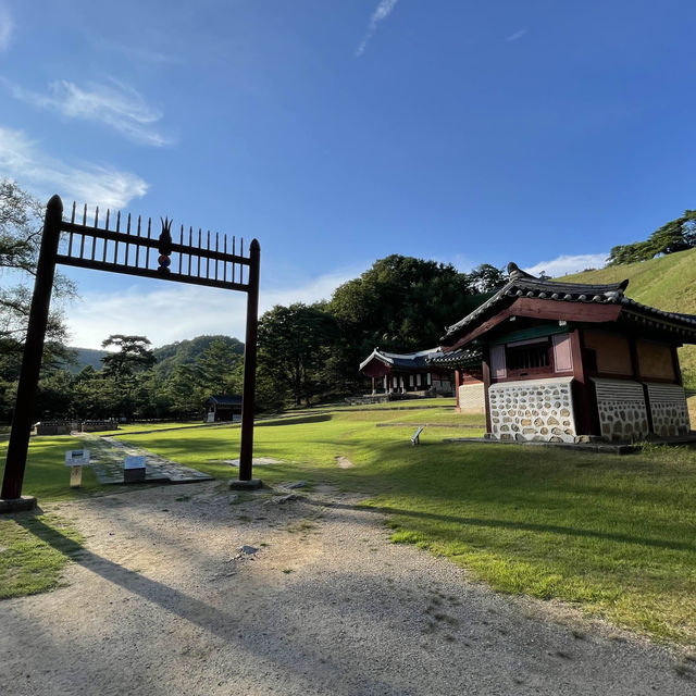 荘陵　端宗のお墓に参る