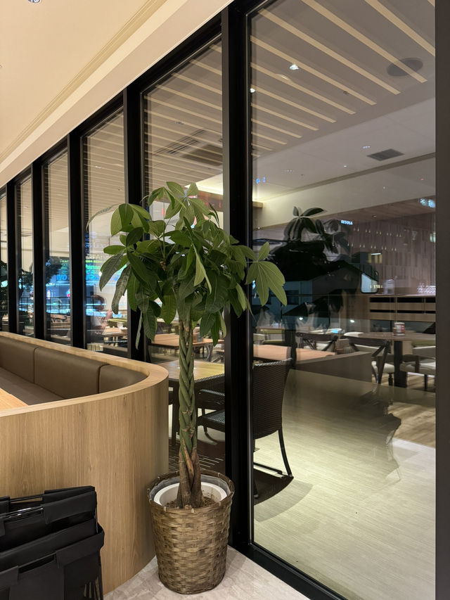 【福岡カフェ】旬のフルーツを使ったスイーツが食べられる老舗フルーツ店のカフェ✨