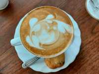 คาเฟ่สไตล์ฝรั่งเศสร้านดังของพัทยา