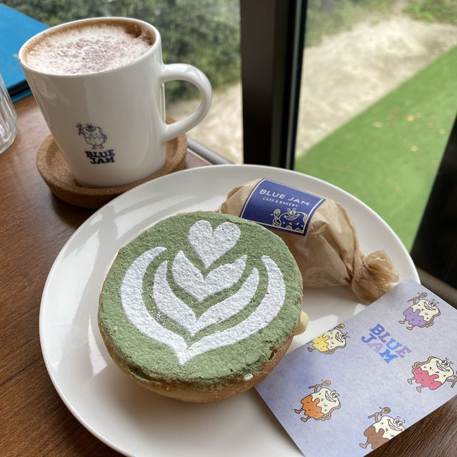 3種の食パンが楽しめるモーニングプレート