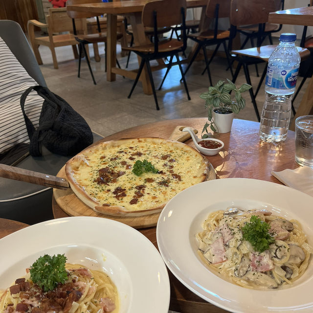 ร้านพิซซ่าHomemade ร้านพิซซ่าHomemade