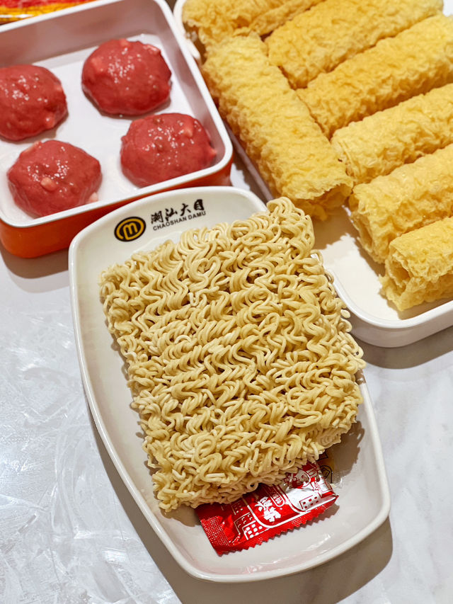 深圳潮汕大目牛肉火鍋43週年慶