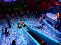 โซนสำหรับเด็กใน USJ : Elmo's Bubble Bubble