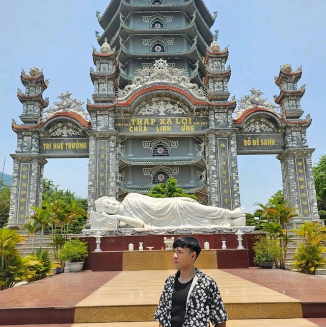พิกัดแรกถึงดานัง Linh Ứng