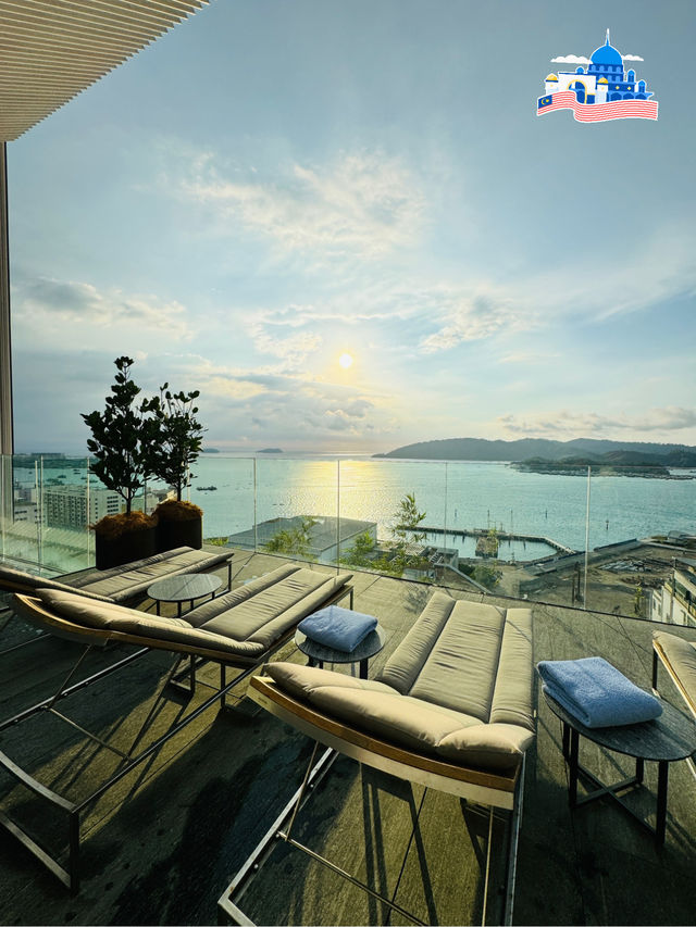 🇲🇾 Sunset at KK Hyatt Centric