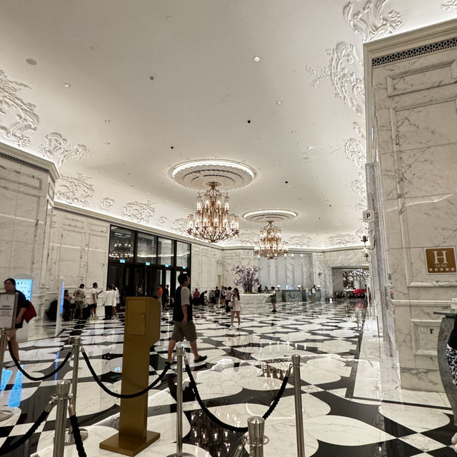 Luxurious Designer Hotel Stay at Grand Lisboa Palace Hotel 🇲🇴