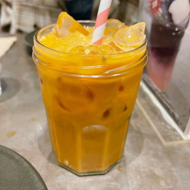 cafe + restaurant
