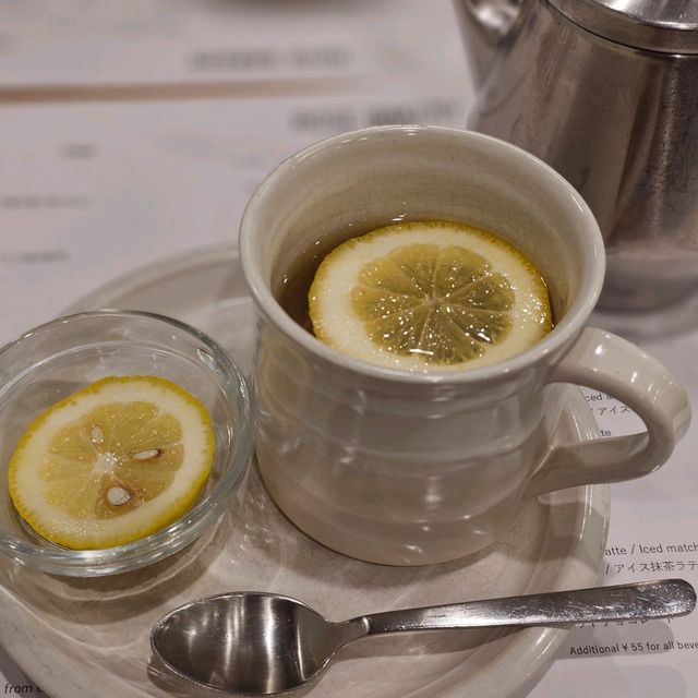 [銀座]キャロットケーキが美味しい銀座のカフェ[ローズベーカリー 銀座]