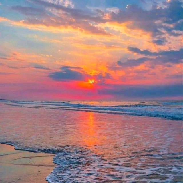 Sunset Island Paradise