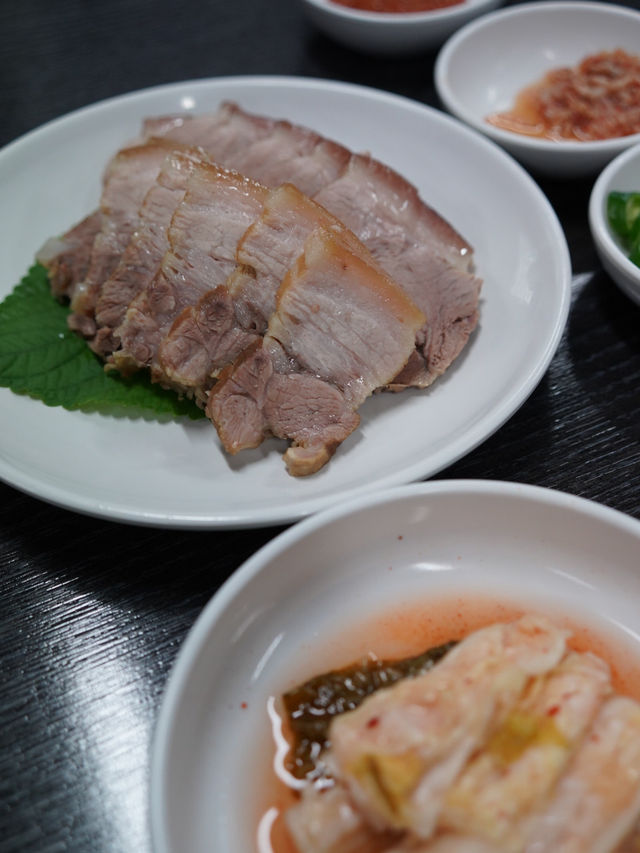 【江南🇰🇷】店内搾りたてエゴマオイルを絡めるマッグクス