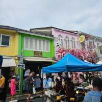 ถนนคนเดินหลาดใหญ่