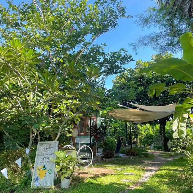 The Early Cafe