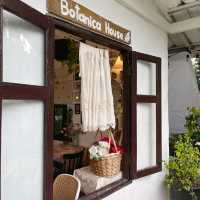 คาเฟ่น่ารักที่นครปฐม 🪴𝗕𝗼𝘁𝗮𝗻𝗶𝗰𝗮 𝗛𝗼𝘂𝘀𝗲