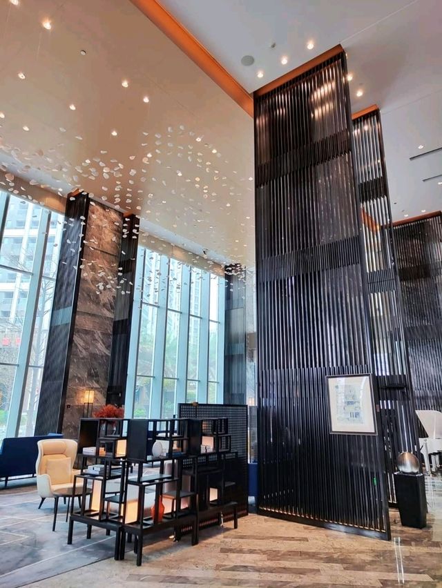 中山型人之選保利艾美酒店