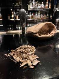 Long bar Raffles Hotel Singapore