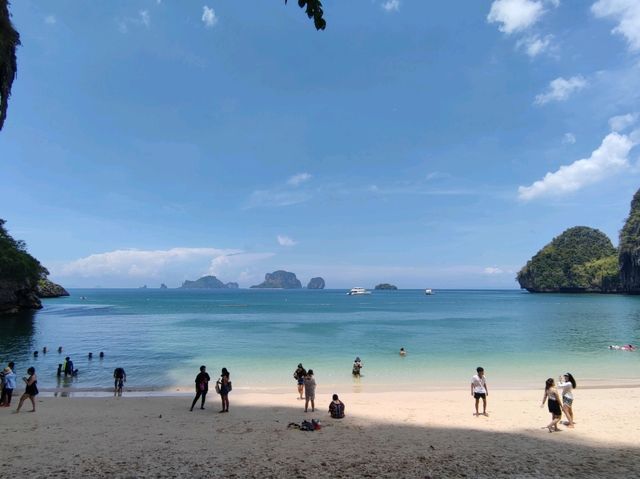 หาดถ้ำพระนาง Phra Nang Cave Beach เที่ยวกระบี่
