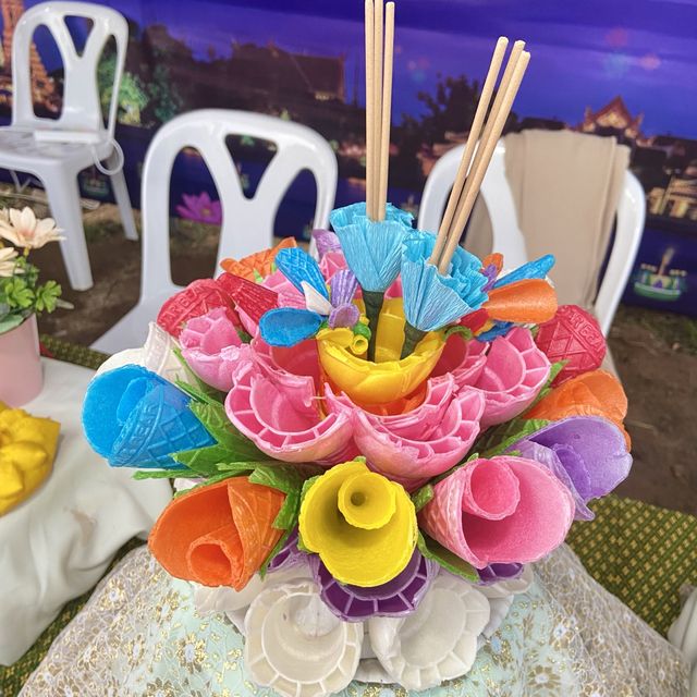 Loy Krathong  