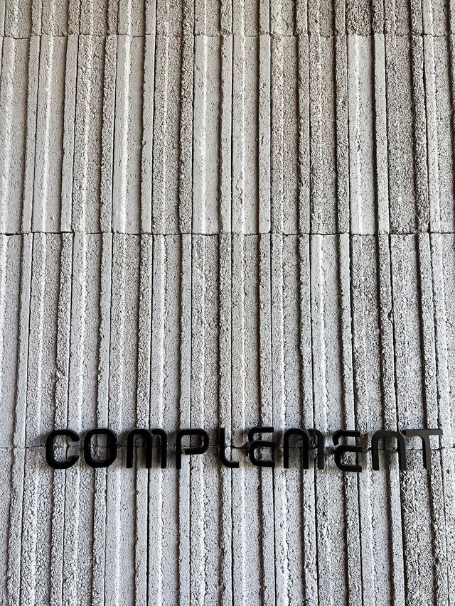 COMPLEMENT CAFE'