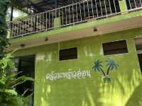 พาไปทานอาหารอร่อยๆ…ร้านลับในสวนมะพร้าว 🌴