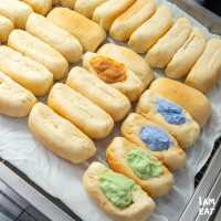 ขนมปังนึ่งไส้ทะลักย่านราชพฤกษ์สุดฮิต แป้งนุ่มมาก
