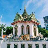 泰國曼谷著名歷史古跡皇家寺廟景點Wat Amarinthraram Worawihan，適合打卡拍照📸冥想