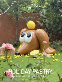 เจ้าหมา Wednesday บุก HOLIDAY PASTRY 🐶✨