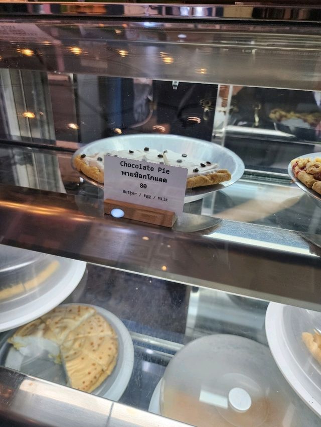 【チェンマイ】ドリンクに好きな写真をプリントしてくれるカフェ☕