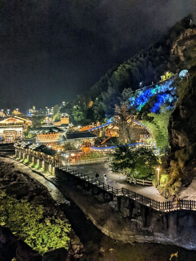 望仙谷：越夜越美麗，江西上饒的世外絕境。