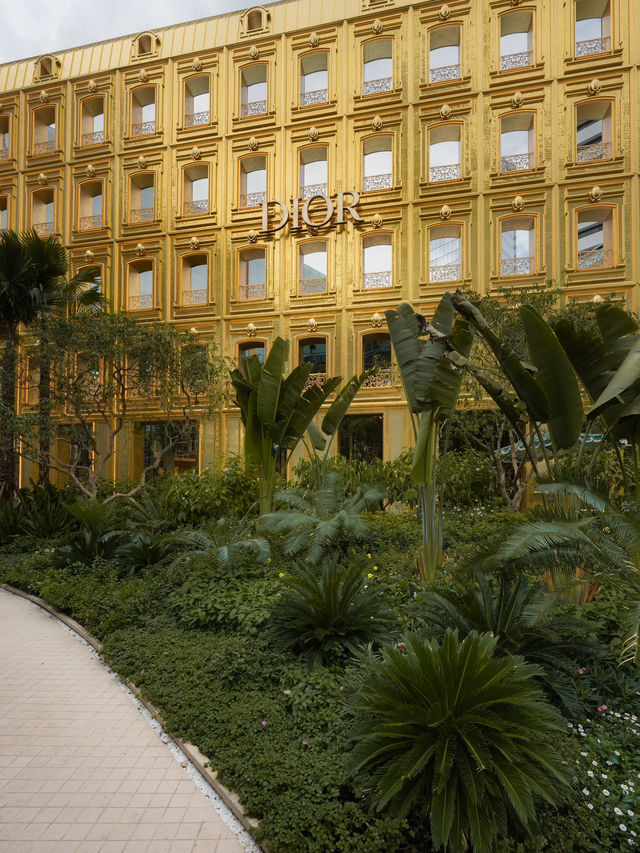 Dior Gold House Landmark ใหม่ย่านชิดลม