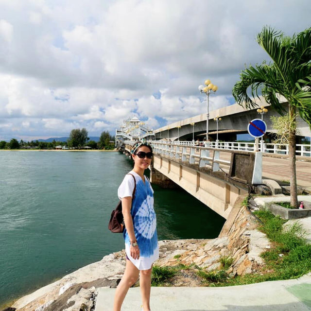 💫 สะพานสารสิน