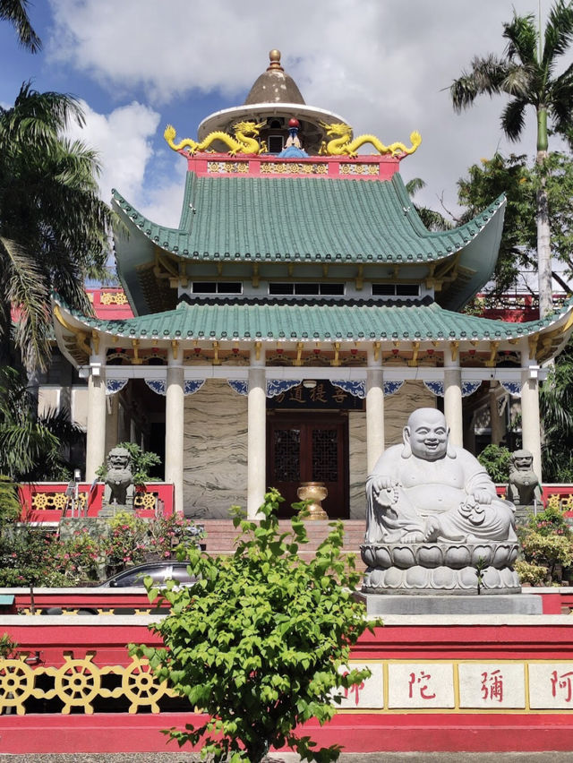 Long Hua Temple, Philippines