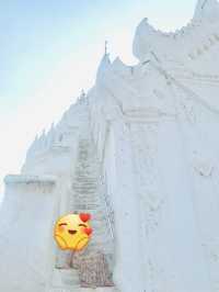 Visiting one of the largest bells in existence and this white pagoda