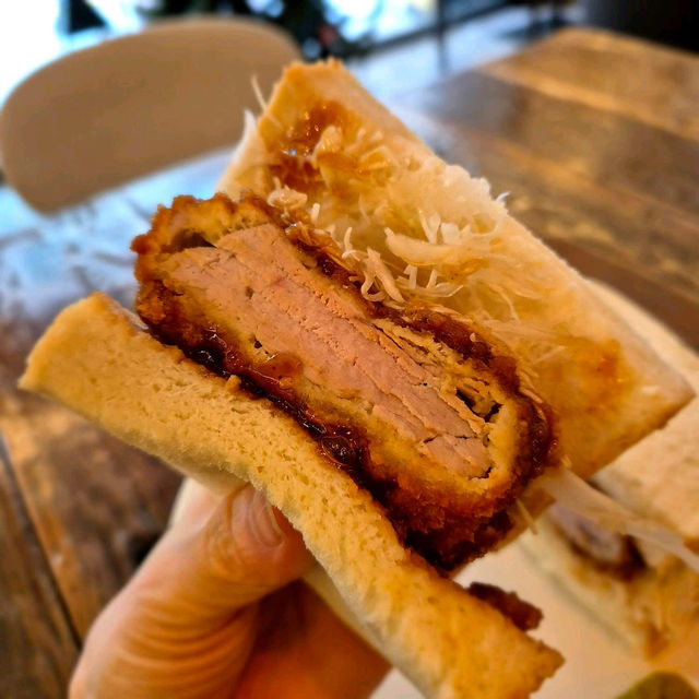 교대역 맛집 토스트부터 다 맛있는 교대역 카페 산도