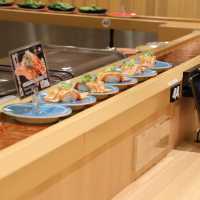 ซูชิสายพานอันดับ 1 จากโตเกียว Katsu Midori